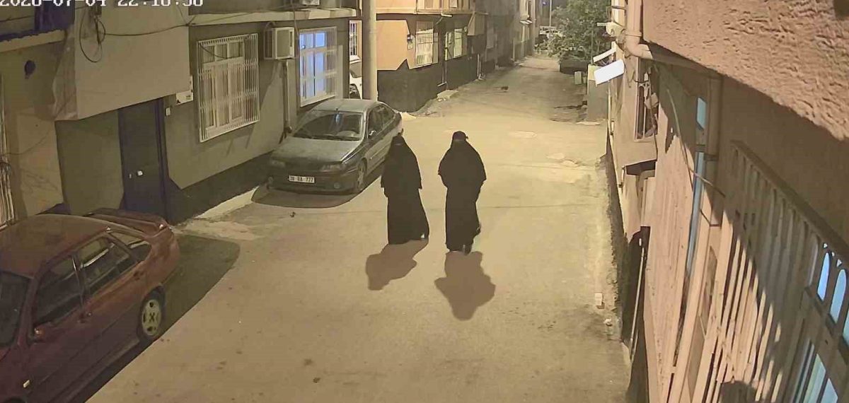 Çarşafla girdikleri evden 80 gram bilezik ve para çalan şüpheli tutuklandı
