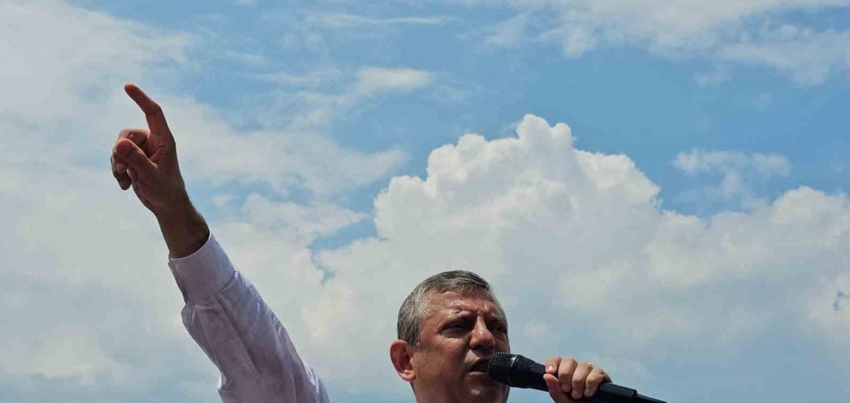 CHP Grup Başkanı Özgür Özel Zonguldak’ta partililerle buluştu, yeni siyaset vurgusu yaptı