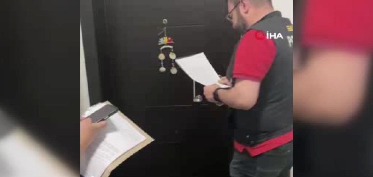 CHP seçmen verilerine ilişkin soruşturmada iki adreste çok sayıda dijital materyal ele geçirildi