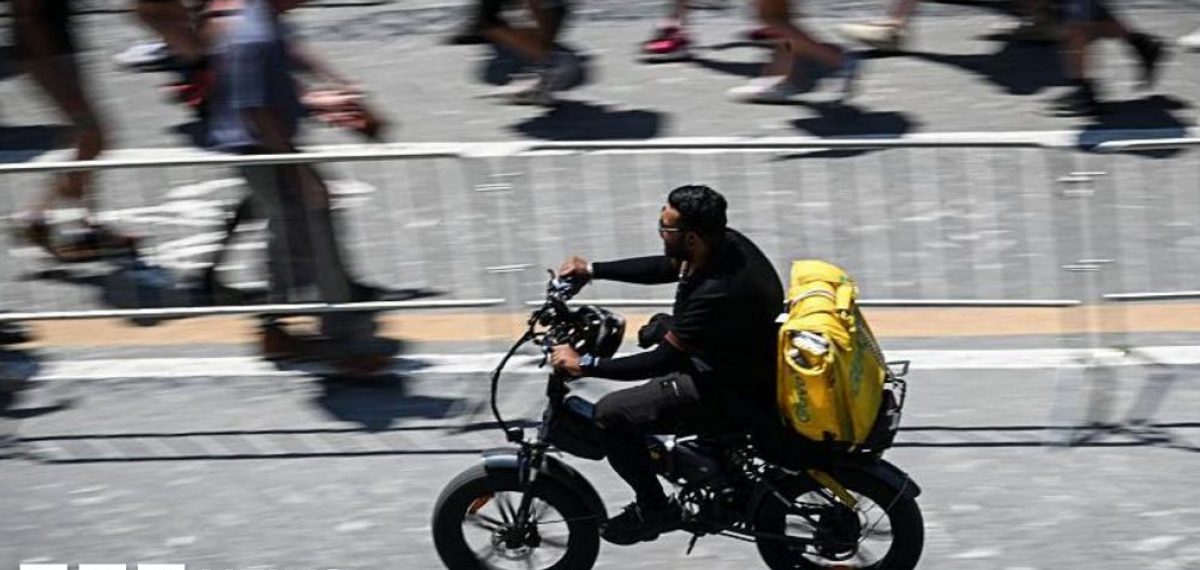 Delivery riders strike across Italian cities over heat and pay safeguards