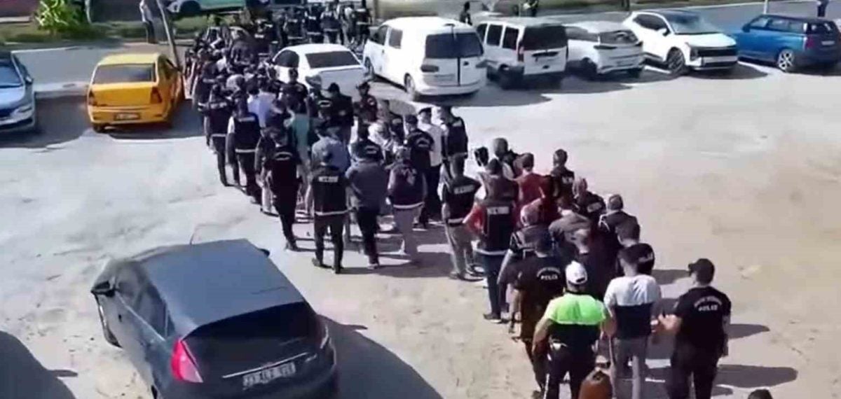 Didim merkezli vize dolandırıcılığı operasyonunda 27 kişi tutuklandı