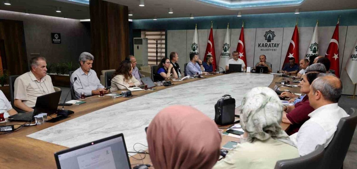 Dirençli Karatay yönlendirme komitesi toplandı, kuraklık ve obruk çalışmaları ele alındı