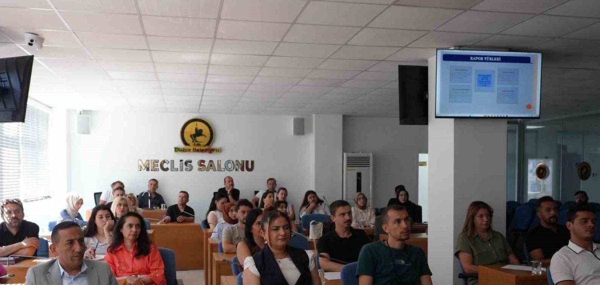 Düzce Belediyesi personeline teftiş raporları değerlendirme eğitimi verildi