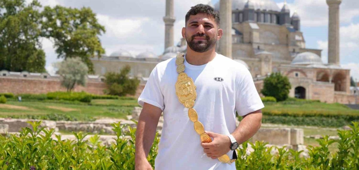 Edirne Kırkpınar’da başpehlivan Erkan Taş altın kemeri kazandı