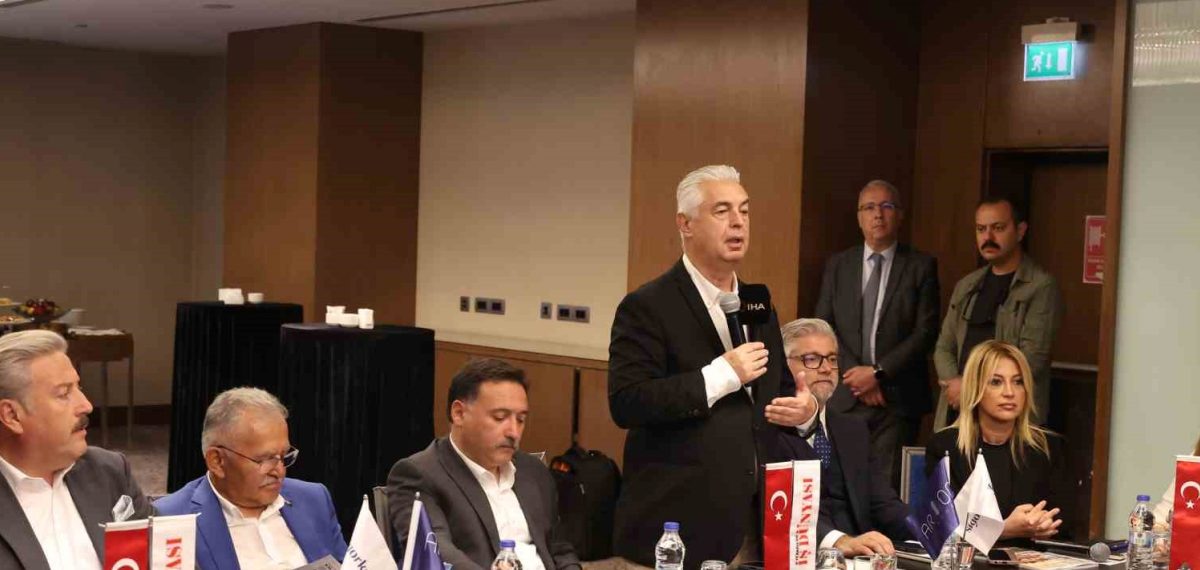 Ekonomiye Yön Verenler Zirvesi Kayseri’de toplandı, yerel potansiyeller ve tarım vurgulandı