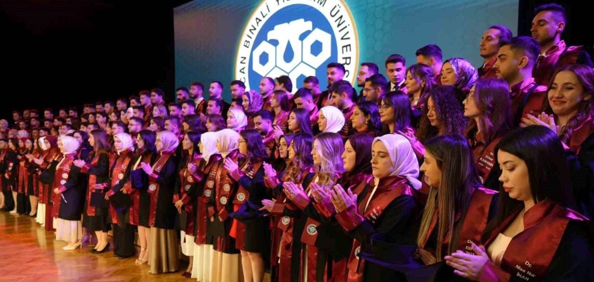 Erzincan Binali Yıldırım Üniversitesi tıp fakültesinde mezuniyet başarı sıralaması yönetmeliği değişti