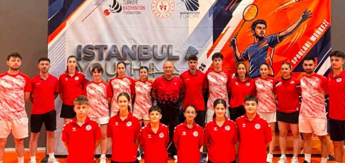 Erzincan takımları Badminton Süper Ligi’nde ilk etapta öne çıktı