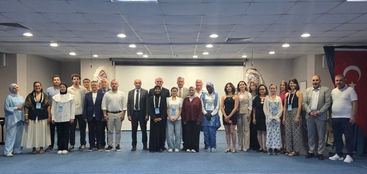 Erzincan’da Türkçe Yaz Okulu kapanış töreni yapıldı, 13 yabancı öğrenciye sertifika verildi