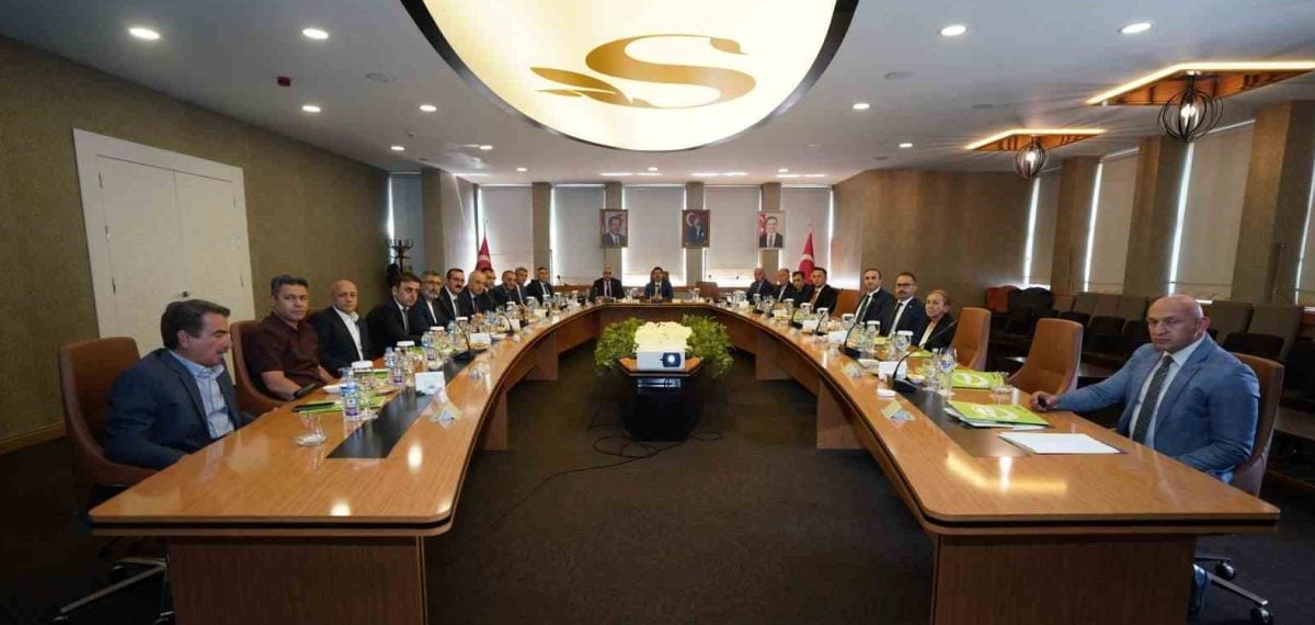 Erzurum İİMEK toplantısında eğitim planına yeni meslekler eklendi
