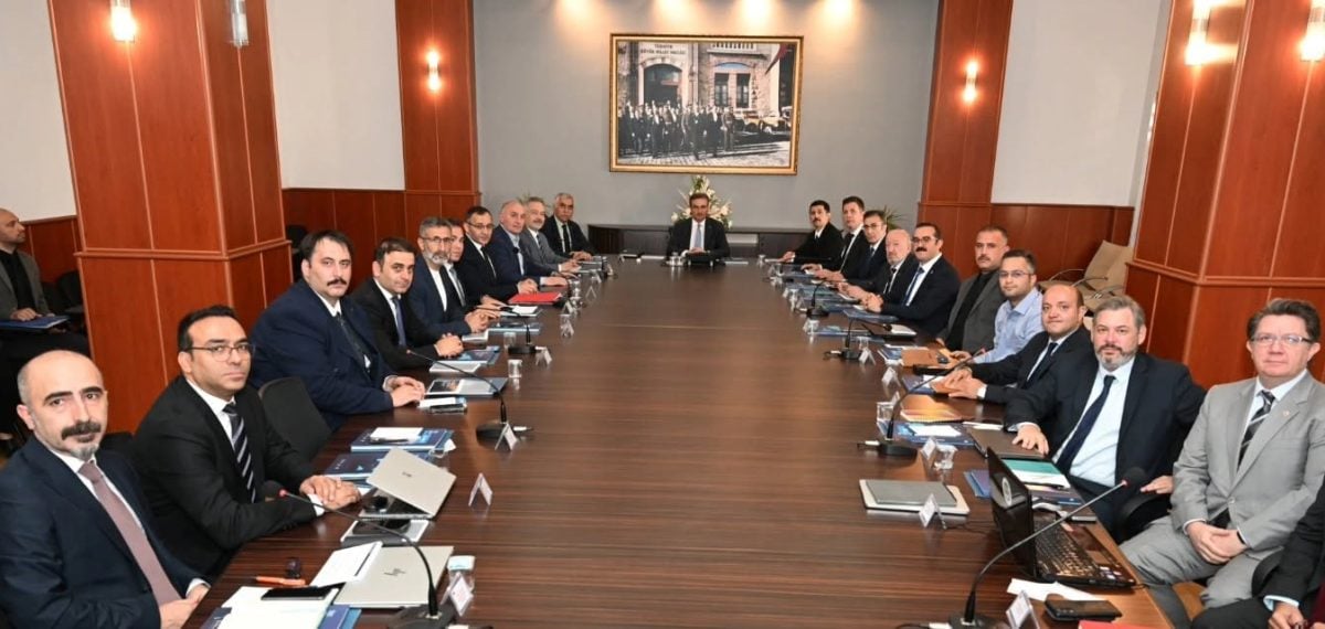 Erzurum’da dijital altyapı toplantısı yapıldı, veri merkezi yatırım planları ele alındı