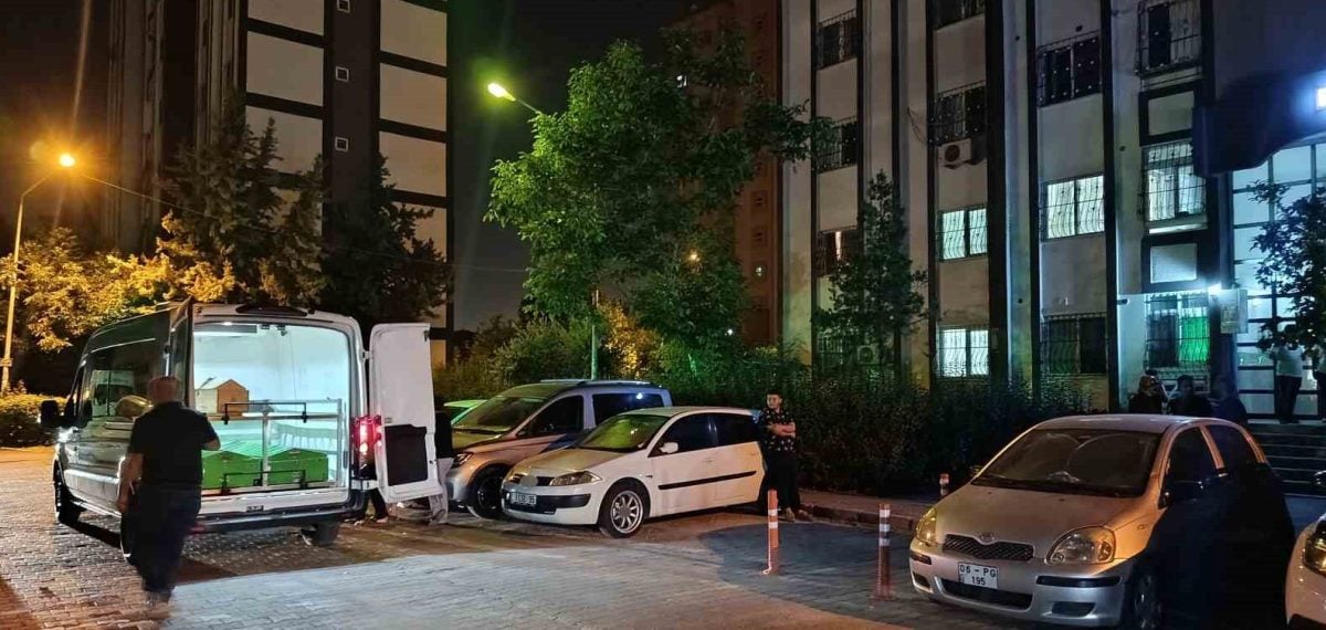 Eşi ve kızının önünde karısını vurarak öldüren bekçi tutuklandı