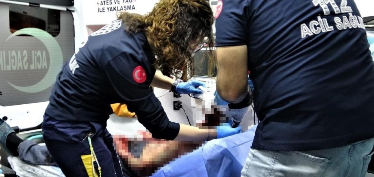 Eski eşini ve yeni eşini falçatayla yaralayan sanığa üçüncü davada 25 yıl 6 ay hapis
