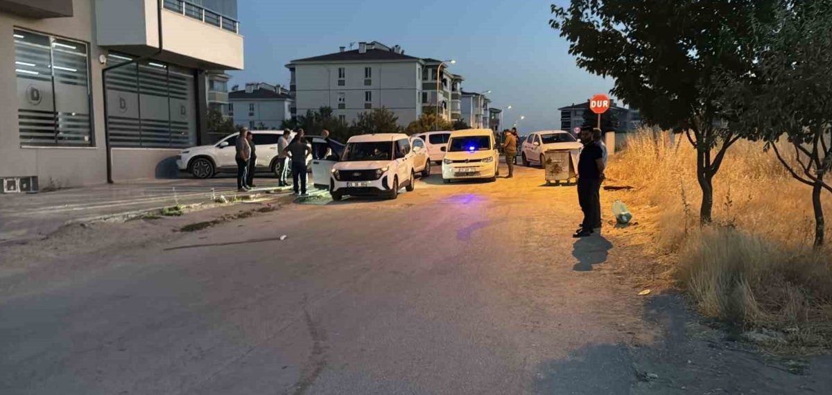 Eskişehir’de iki aile kavgası: 2 kişi yaralandı, şüpheliler kaçtı