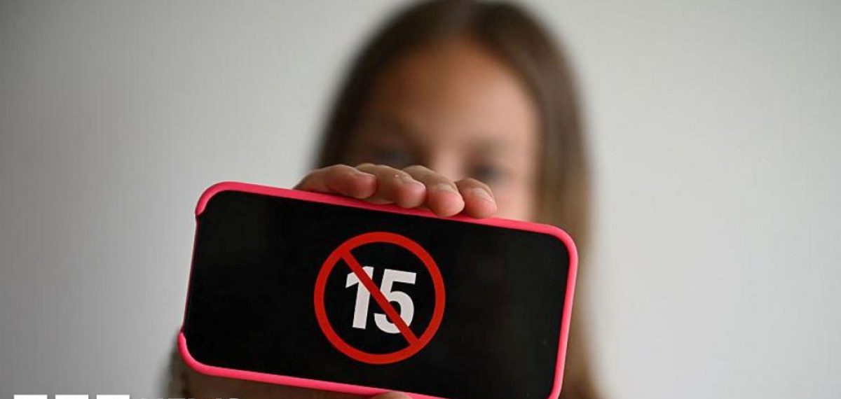 France to ban under-15s from social media, nationwide age checks from 2027