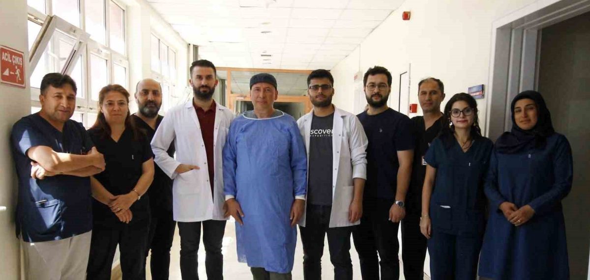 Gaziantep Üniversitesi’nden karaciğere yayılan tümöre mikrodalga ablasyon uygulaması başarıyla yapıldı