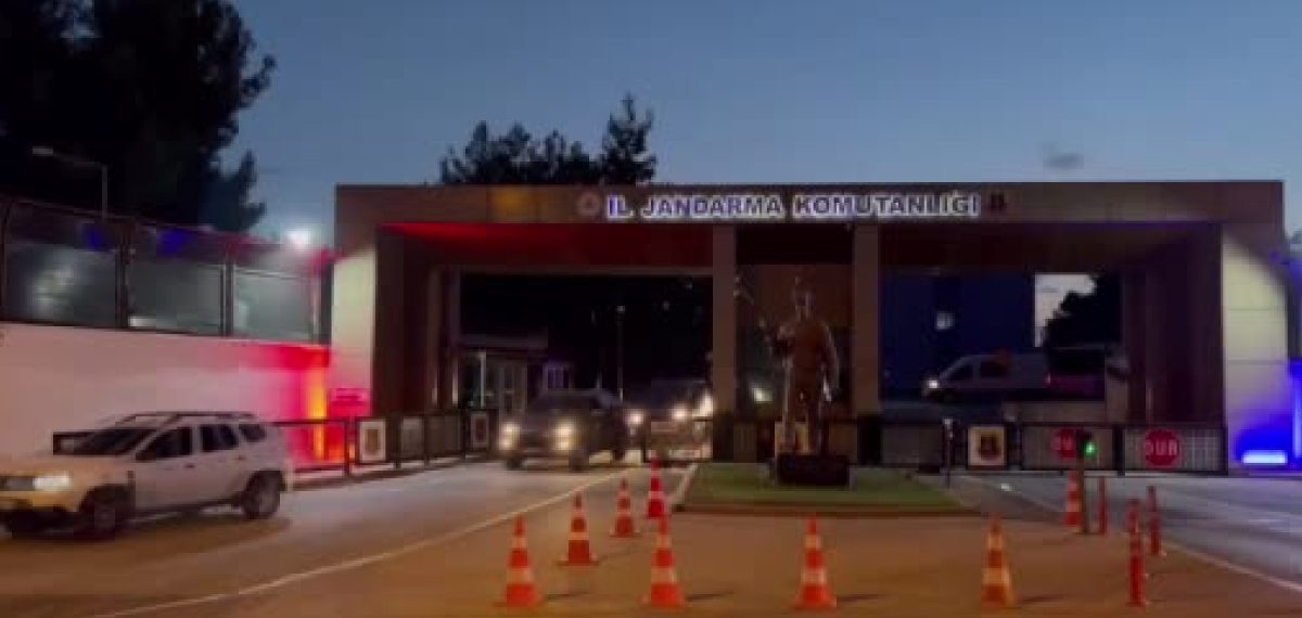 Gaziantep’te çarpıp kaçtı, sakladığı araç depoda bulundu ve sürücü tutuklandı