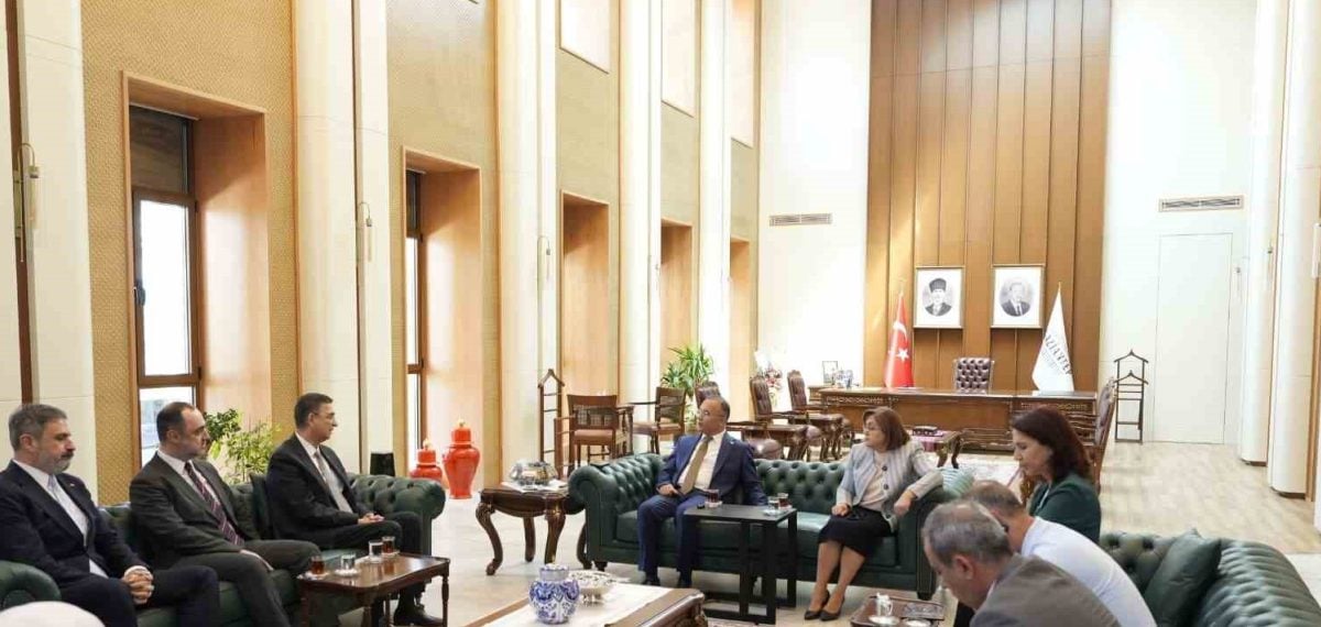 Gaziantep’te MFF Ortadoğu Gıda Fuarı için valilik ve belediye ziyaretleri gerçekleştirildi