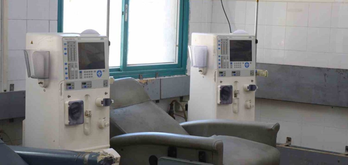 Gazze’de sodyum bikarbonat kıtlığı diyaliz cihazlarını durdurdu, hastaların tedavisi aksıyor