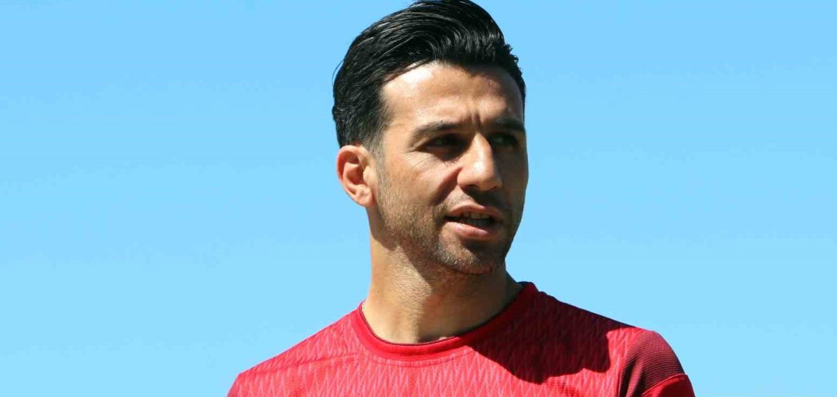 Göztepe, İsmail Köybaşı’nın futbolculuk kariyerini sonlandırdığını açıkladı