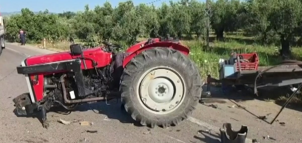 Hafif ticari araç traktöre çarptı: Orhangazi-İznik yolunda iki kişi yaralandı