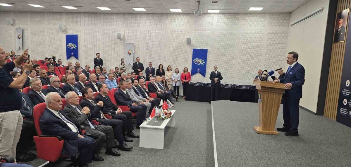 Hisarcıklıoğlu: Filyos Limanı Karabük için stratejik lojistik avantaj sağlıyor