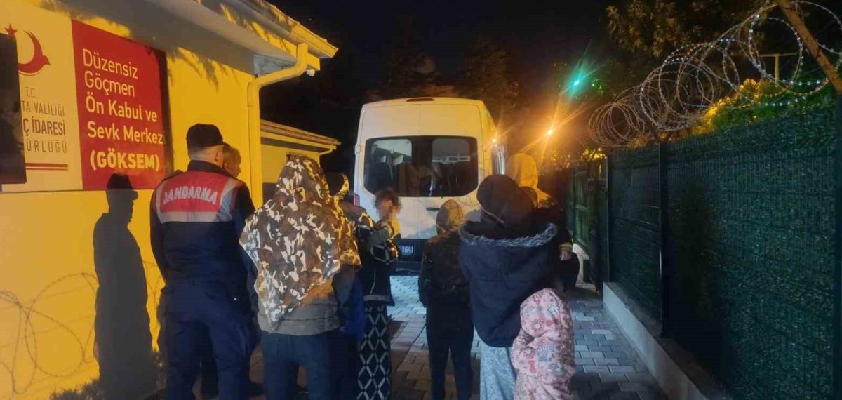 Isparta Jandarma haziranda 60 yabancı uyruklu şahıs yakaladı, 14’ü sınır dışı edildi