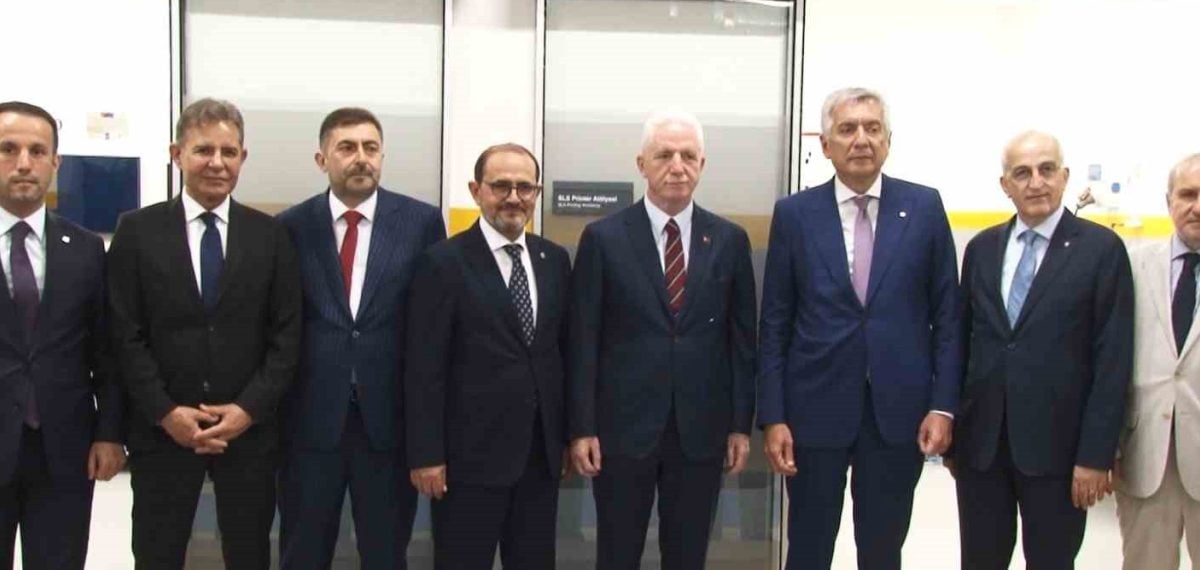 İstanbul’da YTÜ’de kurulan Endüstriyel Tasarım ve Prototipleme Merkezi açıldı