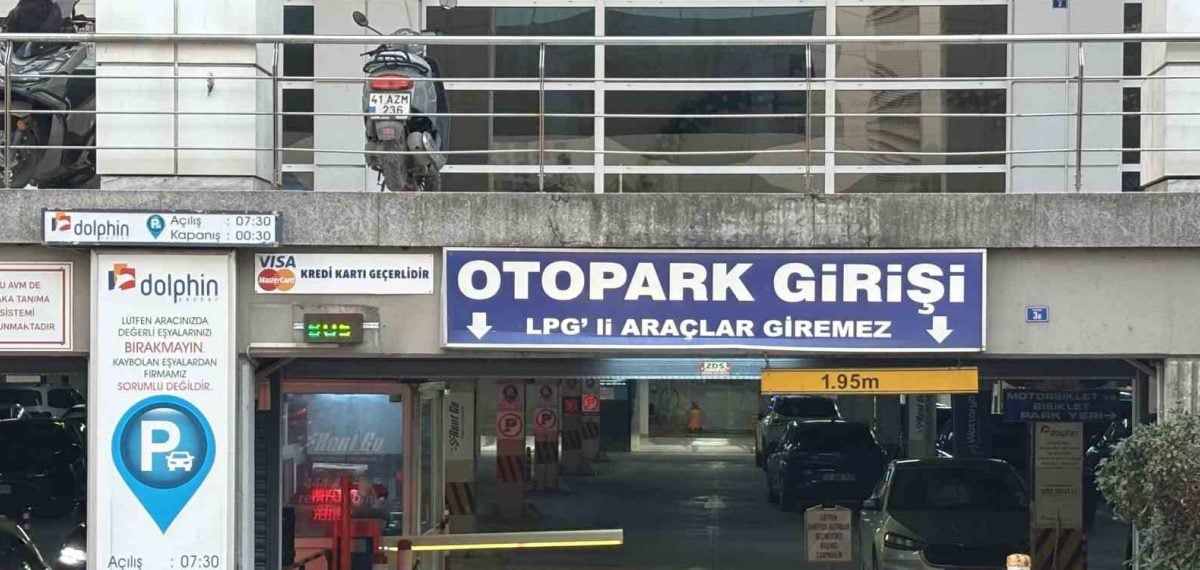 İzmit’te otoparkta tartışma kanlı bitti: kurye bıçaklanarak öldü, sanığa 11 yıl 3 ay