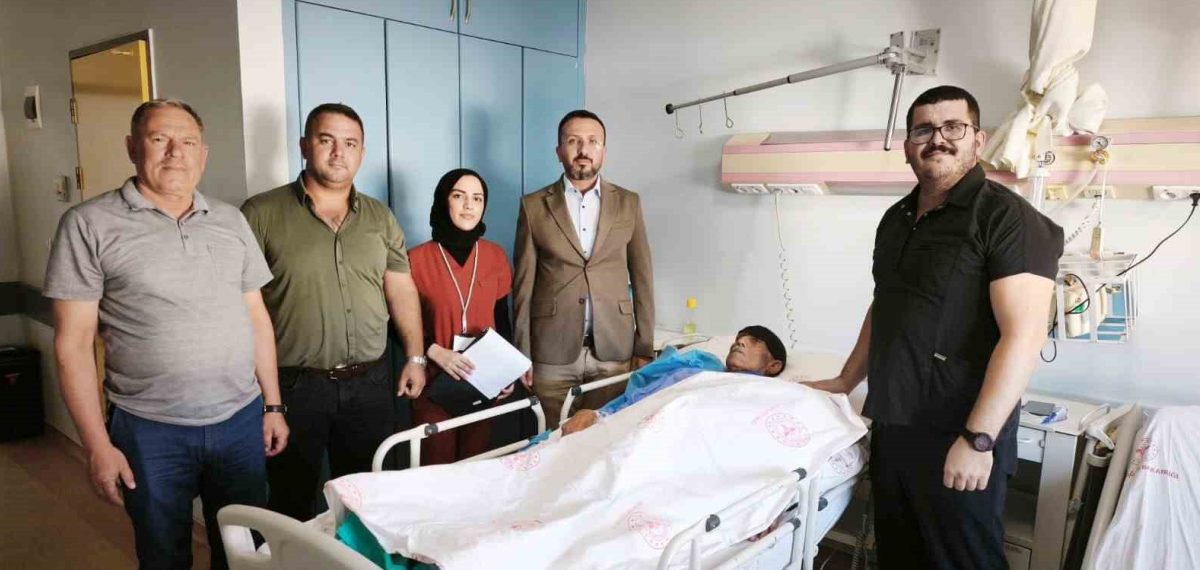 Kahta Devlet Hastanesi’nde 81 yaşındaki hastaya kalıcı kalp pili takıldı
