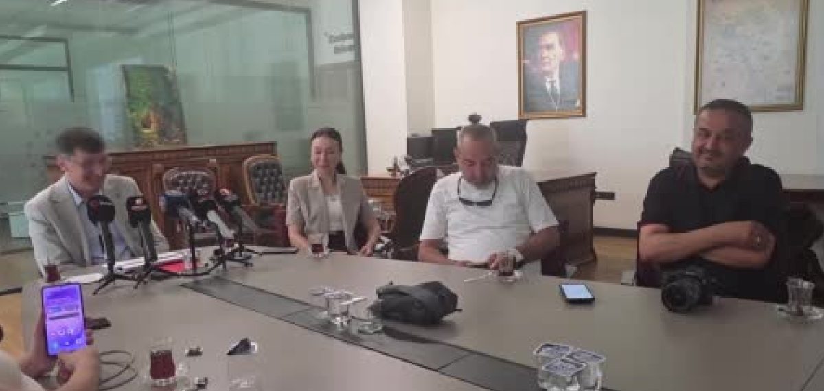 Kahveci: Belediyeye soruşturma ulaşmadı, mobbing iddialarını reddediyoruz