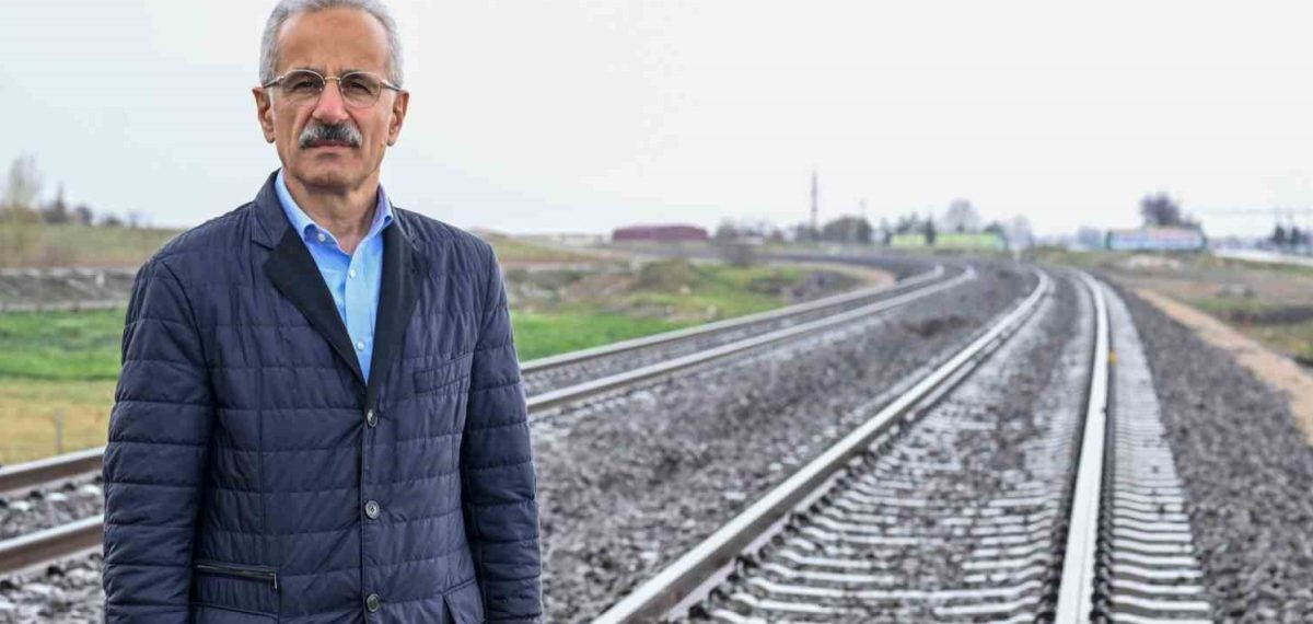 Karabük Üniversitesi’nden yerli makinist kabin simülatörü: SİMURAY-KBÜ hayata geçiyor