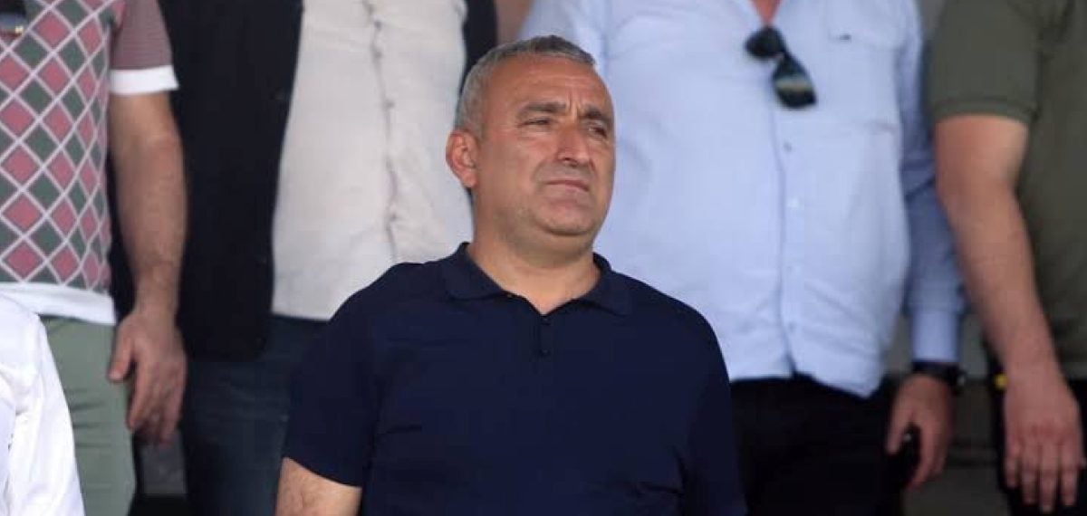 Karacabey Belediyespor Başkanı Ekrem Şenal görevine devam kararı aldı
