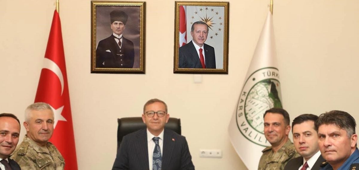 Kars’ta İl Güvenlik Toplantısı yapıldı, sınır ve asayiş önlemleri değerlendirildi