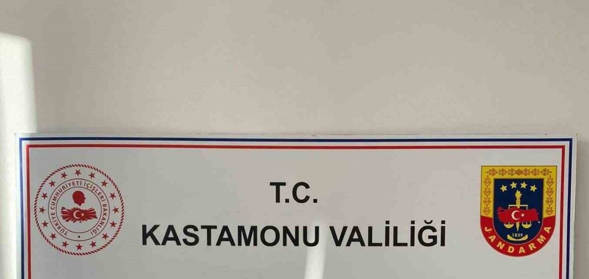 Kastamonu’da uyuşturucu operasyonu: 848 gram metamfetaminle iki kişi tutuklandı