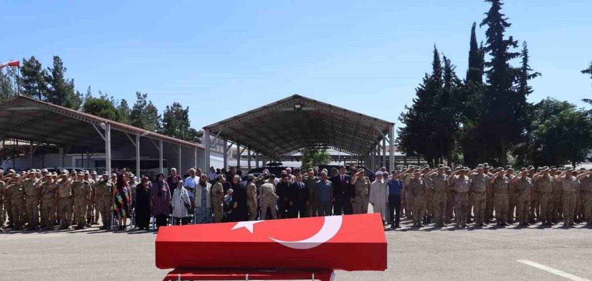 Kilis’te görev yapan Jandarma Uzman Çavuş Selçuk Topaloğlu kalp krizi sonucu hayatını kaybetti