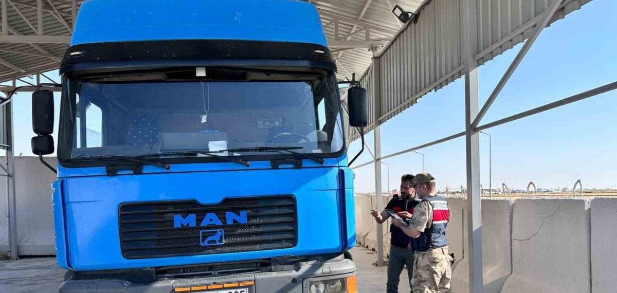 Kilis’te jandarma yol kontrollerini artırdı, vatandaşlara 112’yi bildirme çağrısı yaptı