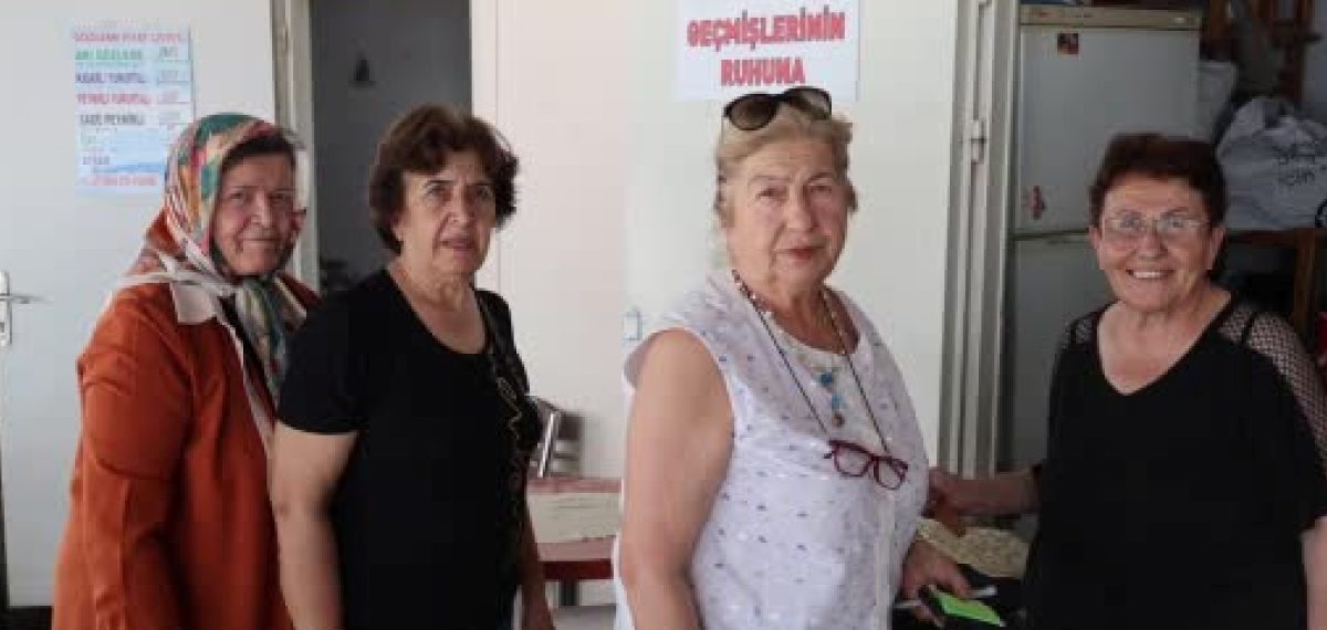 Kırşehir’de emekli kadınlar gözleme satarak 52 üniversiteye burs desteği sağladı