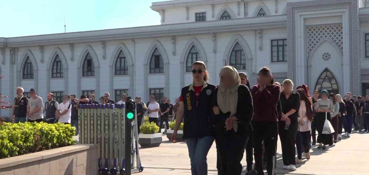 Kocaeli merkezli 31 ilde yasa dışı bahis operasyonu: 119 şüpheli adliyeye sevk edildi