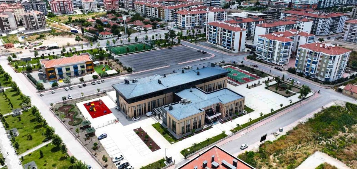 Konya’da Türkiye’nin en büyük Engelli Aktif Yaşam Merkezi hizmete girdi