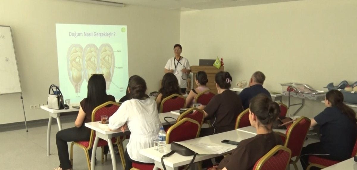 Kurtköy Özel Ersoy Hastanesi’nde gebelik okulu ve pilatesle doğuma hazırlık süreci açıklaması