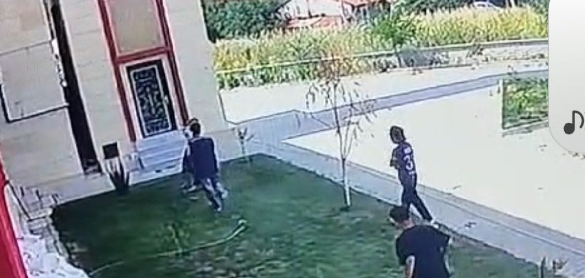 Kütahya’da cami bahçesinde 5 genç sulama fıskiyelerini kasten kırdı