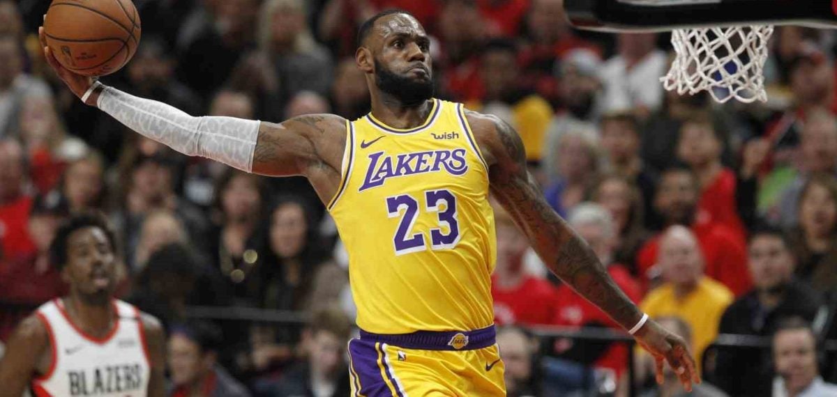 LeBron James, Philadelphia 76ers ile 2 yıllık sözleşme imzaladı ve NBA’de 4. takımıyla sahaya çıkacak