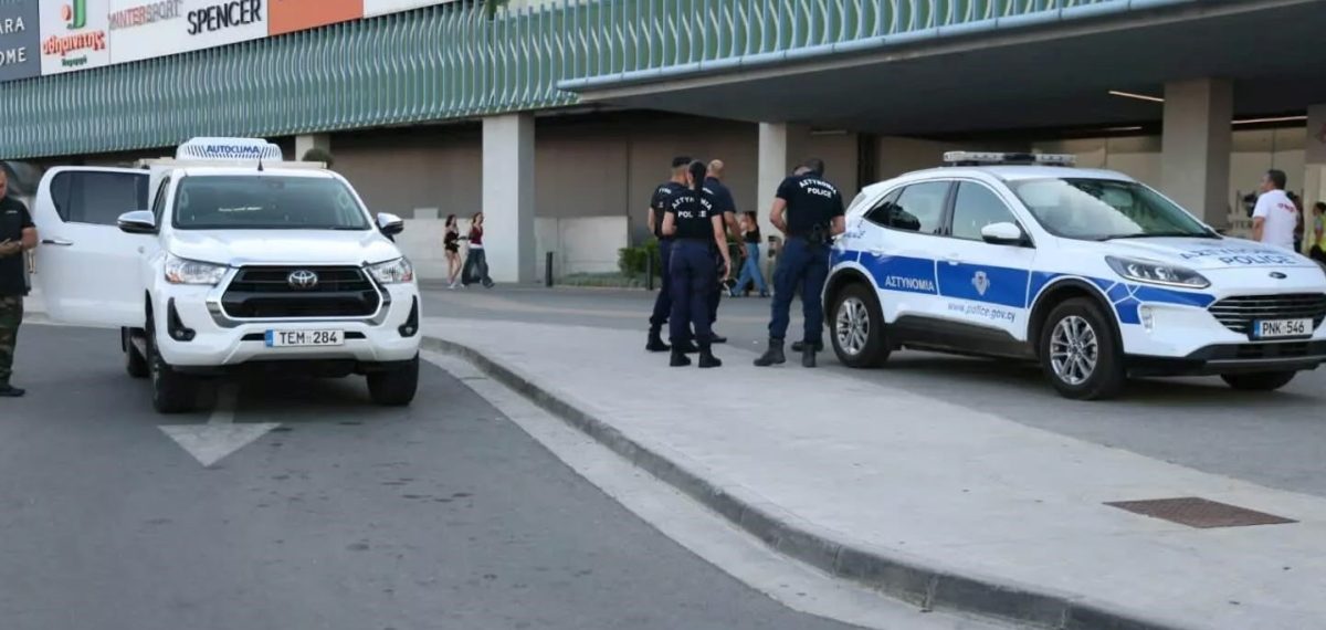Lefkoşa’da AVM ve bina tahliye edildi; polis geniş soruşturma başlattı