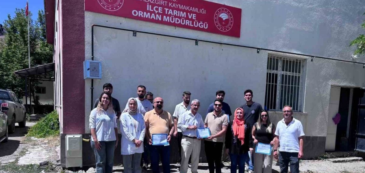 Malazgirt’te SAHA eğitimiyle tarım personeline koruyucu sağlık eğitimi verildi