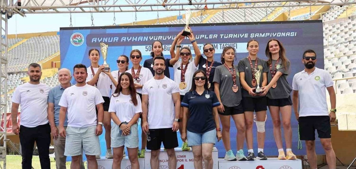 Manisa BBSK 11 sporcu ile 11 madalya ve 3 kupa kazandı