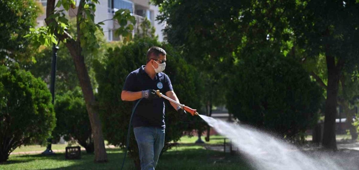 Manisa’da 17 ilçede yıl boyu vektör mücadelesi sürüyor, çevre dostu ilaçlama yapıldı