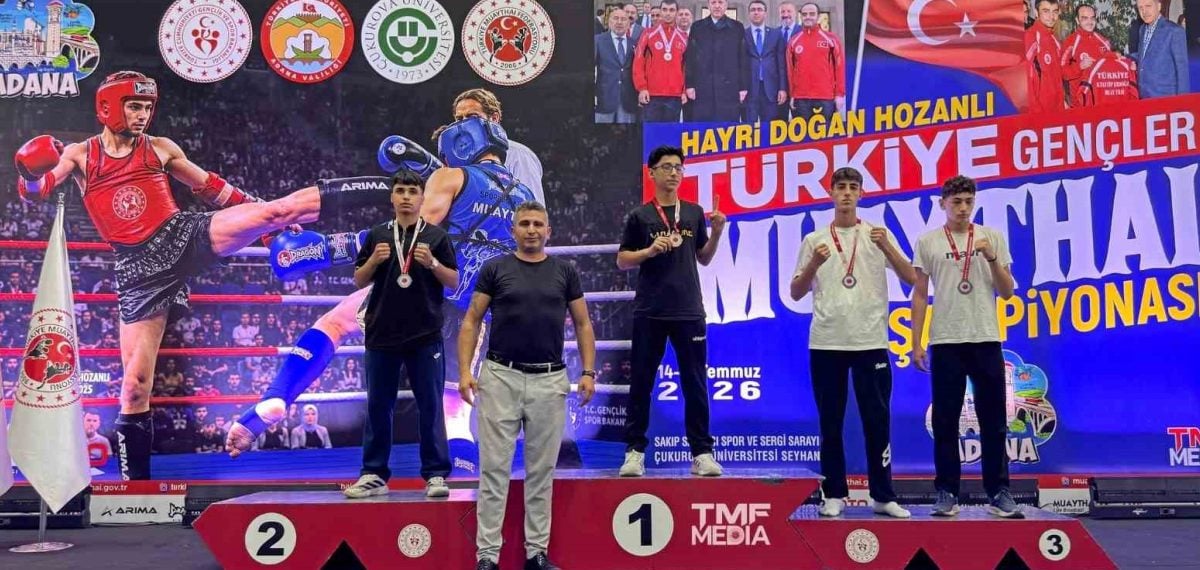 Manisalı muaythaiciler Türkiye Gençler Şampiyonası’nda 1 gümüş 2 bronz kazandı