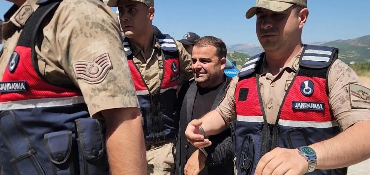 Mehmet Aca: Tunceli Valiliğinde elden yüzbinlerce lira yardım verdim