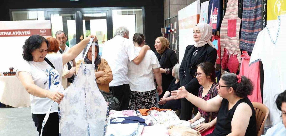 Merkezefendi’de Engelsiz Yaşam Akademisi yıl sonu sergisi ve gösterisi düzenledi