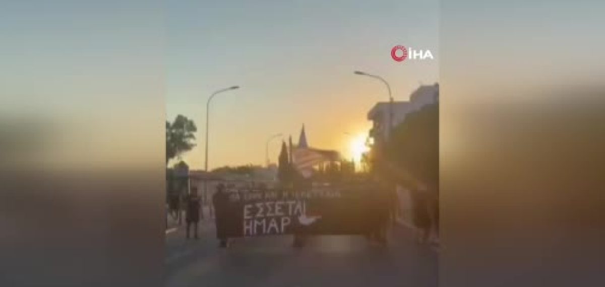 Metehan’da gergin geçiş: GKRY’de Türk karşıtı gösteri sınırda tansiyonu yükseltti